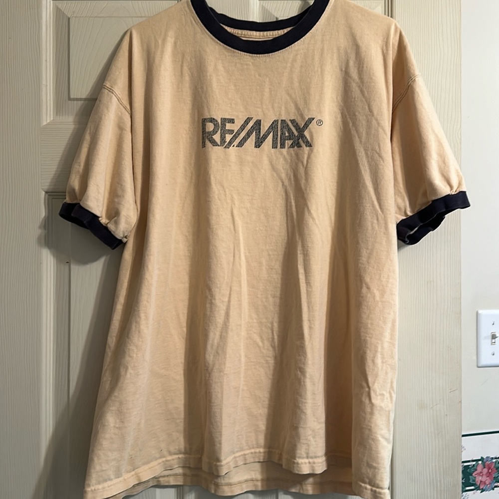 Vintage remax t shirt size large